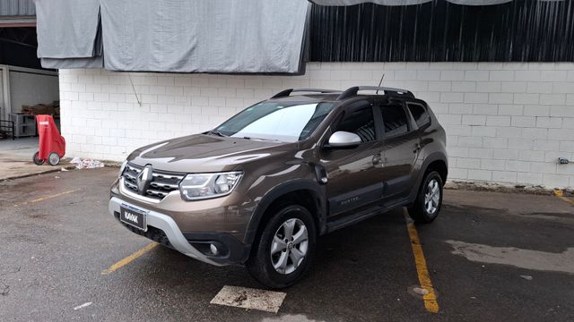 Renault • Duster