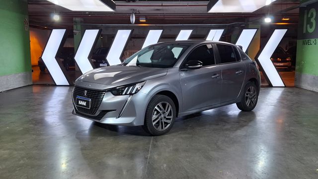 Peugeot • 208