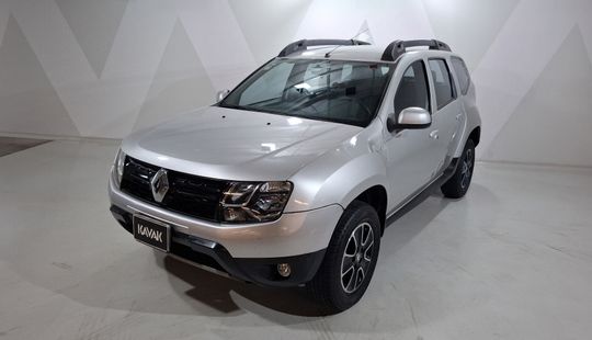 Renault • Duster
