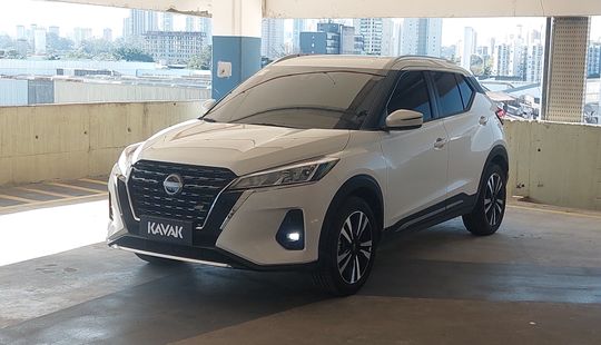 Nissan • Kicks