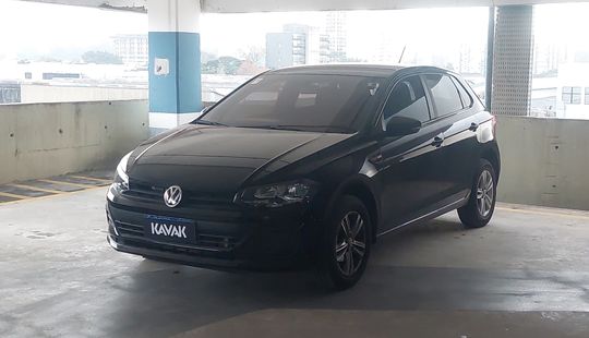 Volkswagen • Polo