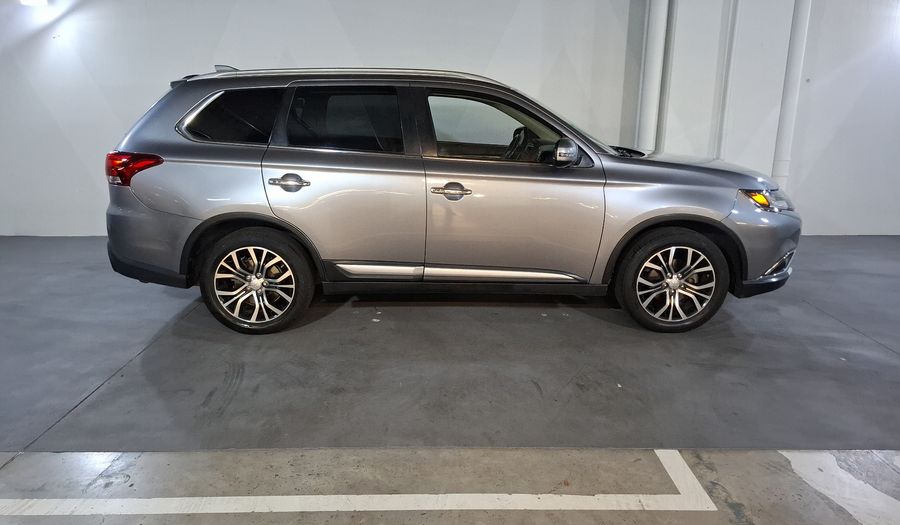 Mitsubishi Outlander 2.4 LIMITED Suv 2017