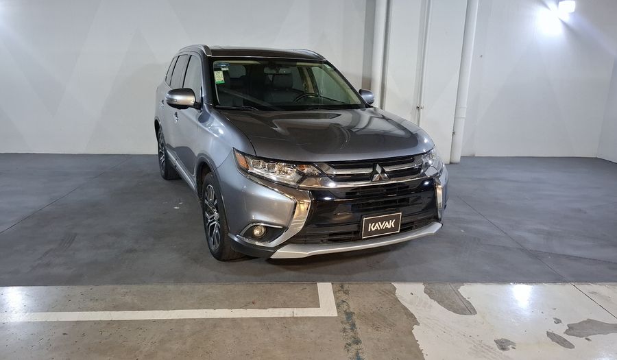 Mitsubishi Outlander 2.4 LIMITED Suv 2017