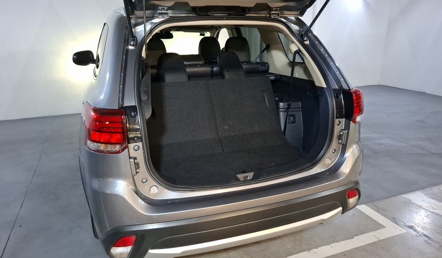 Mitsubishi Outlander 2.4 LIMITED Suv 2017