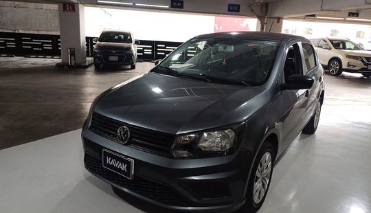 Volkswagen • Gol