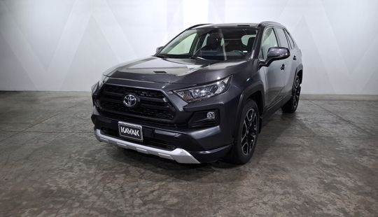 Toyota • RAV4