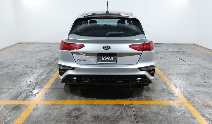 Kia Forte 2.0 EX Hatchback 2020