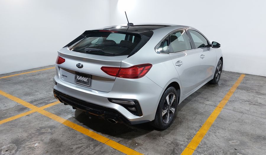 Kia Forte 2.0 EX Hatchback 2020