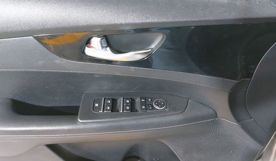 Kia Forte 2.0 EX Hatchback 2020