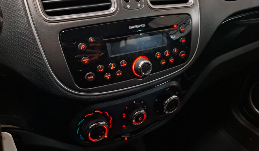 Fiat Palio 1.4 ATTRACTIVE Hatchback 2017