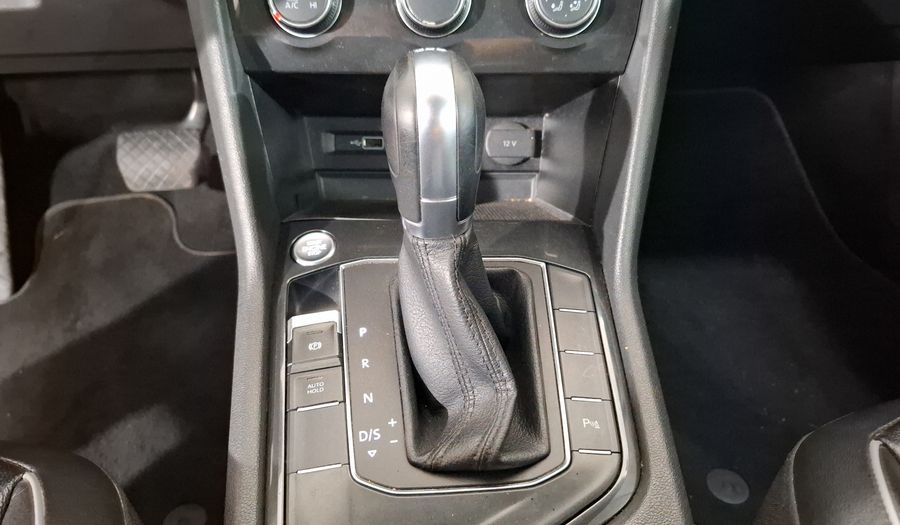 Volkswagen Tiguan 1.4 COMFORTLINE PIEL DCT Suv 2019