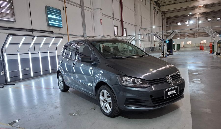 Volkswagen Fox 1.6 TRENDLINE Hatchback 2015