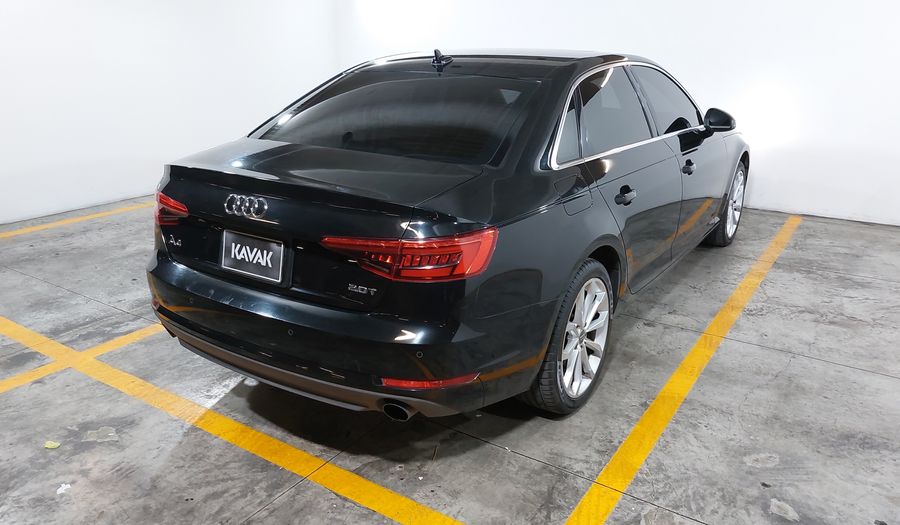 Audi A4 2.0 TFSI SELECT S-TRONIC Sedan 2017