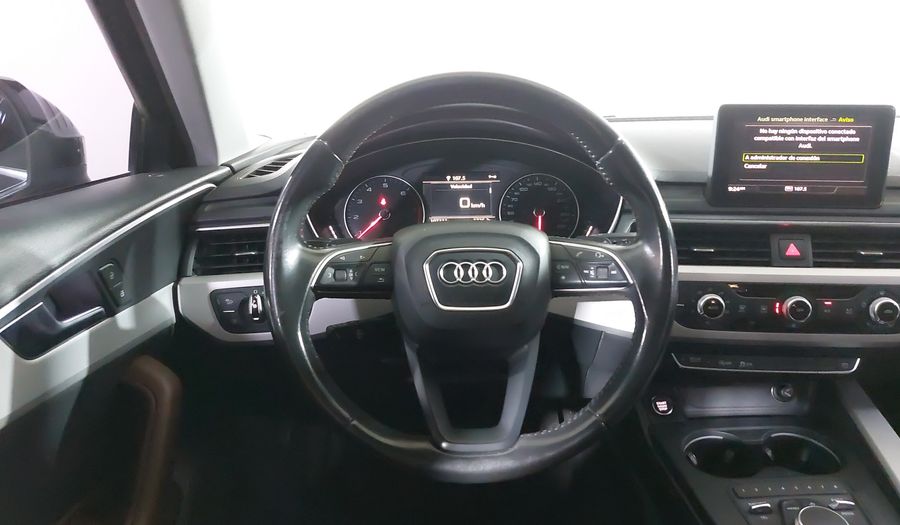 Audi A4 2.0 TFSI SELECT S-TRONIC Sedan 2017