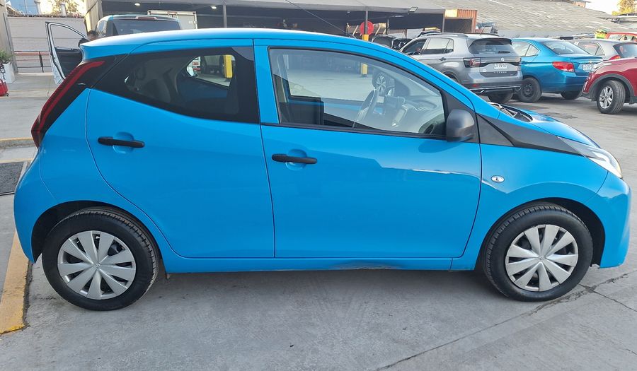 Toyota Aygo 1.0 X-R5 STD Hatchback 2020