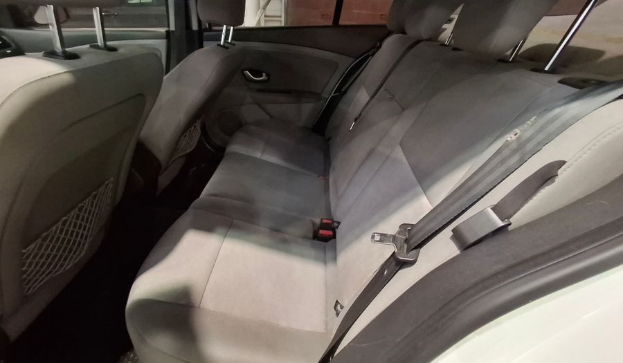 Renault Fluence 2.0 EXPRESSION Sedan 2012