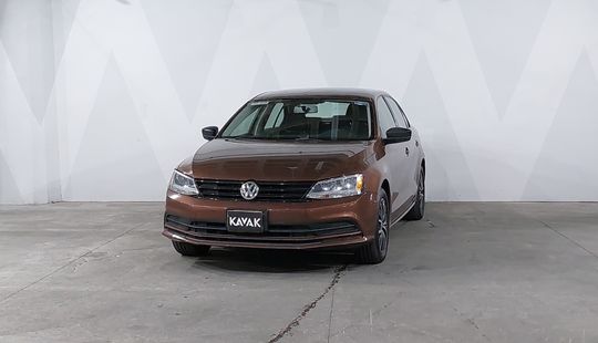 Volkswagen • Jetta
