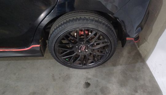 Suzuki • Swift
