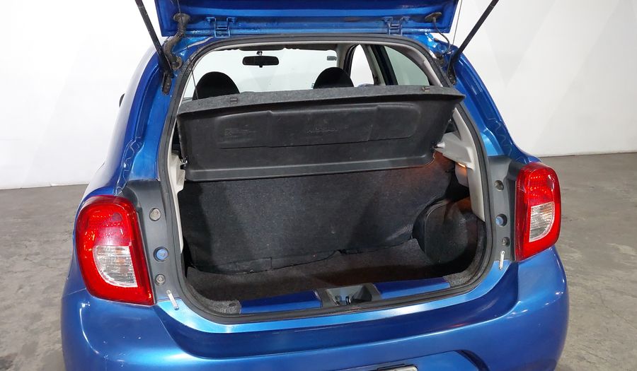 Nissan March 1.6 ADVANCE AT Hatchback 2016