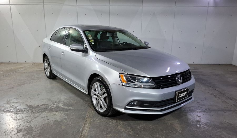 Volkswagen Jetta 2.5 SPORTLINE BOLSA PAQWELT TECHO TIP. Sedan 2015