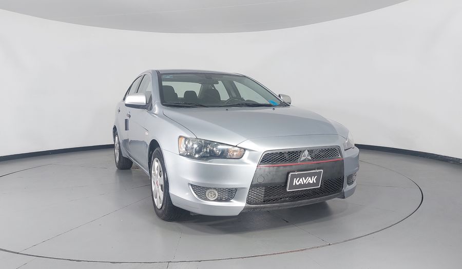 Mitsubishi Lancer 2.0 DE ABS & AC Sedan 2014