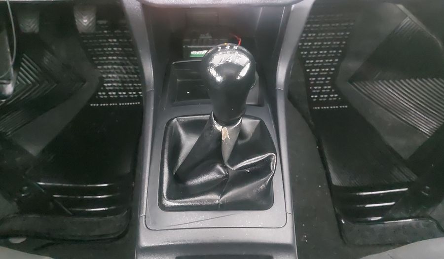Mitsubishi Lancer 2.0 DE ABS & AC Sedan 2014
