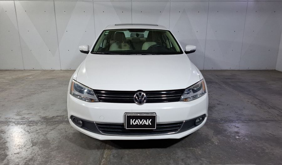 Volkswagen Jetta 2.5 SPORT BOLSA PAQ WELTRADIO TECHO MT Sedan 2013