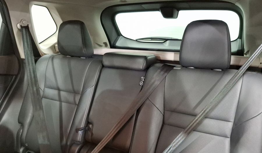 Nissan X-trail 2.5 PLATINUM PLUS 2 ROW CVT Suv 2023