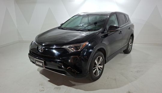 Toyota • RAV4