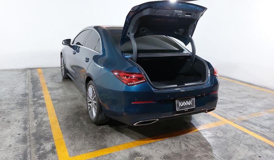 Mercedes Benz Clase Cla 1.3 CLA 200 PROGRESSIVE DCT Coupe 2023