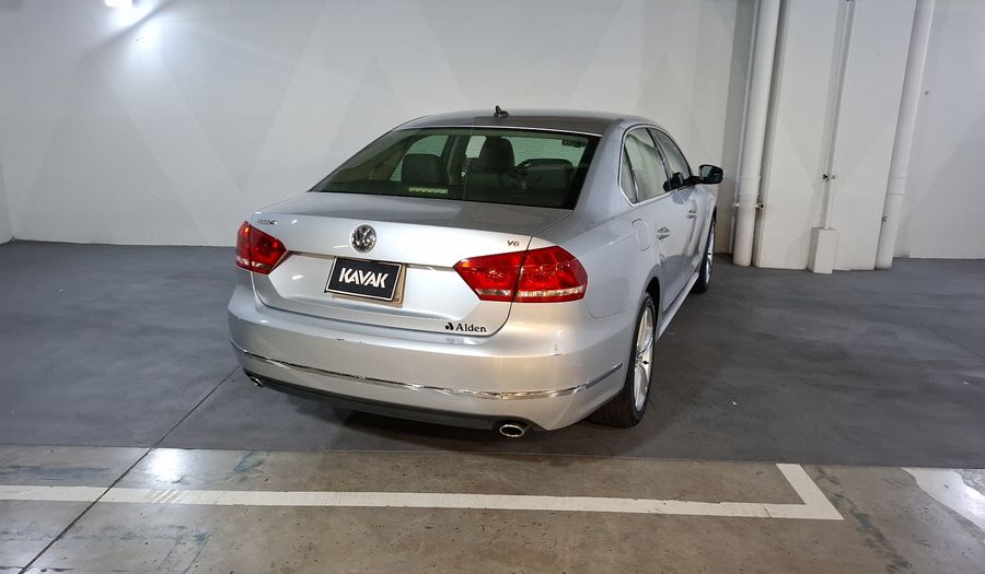 Volkswagen Passat 3.6 DSG Sedan 2014