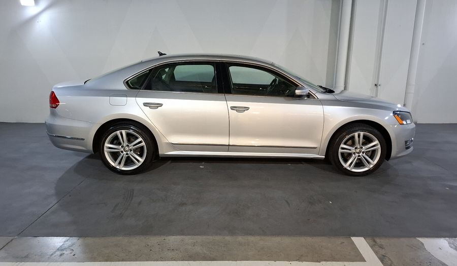 Volkswagen Passat 3.6 DSG Sedan 2014