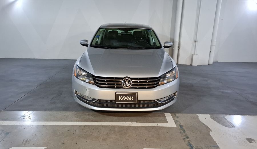 Volkswagen Passat 3.6 DSG Sedan 2014