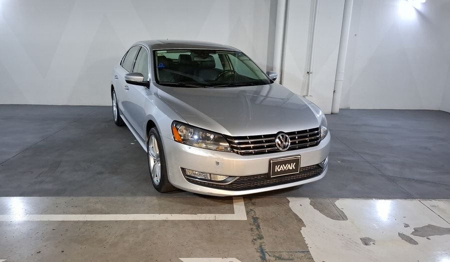 Volkswagen Passat 3.6 DSG Sedan 2014