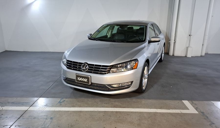Volkswagen Passat 3.6 DSG Sedan 2014