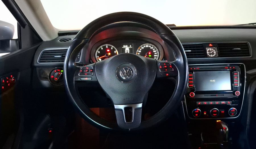 Volkswagen Passat 3.6 DSG Sedan 2014