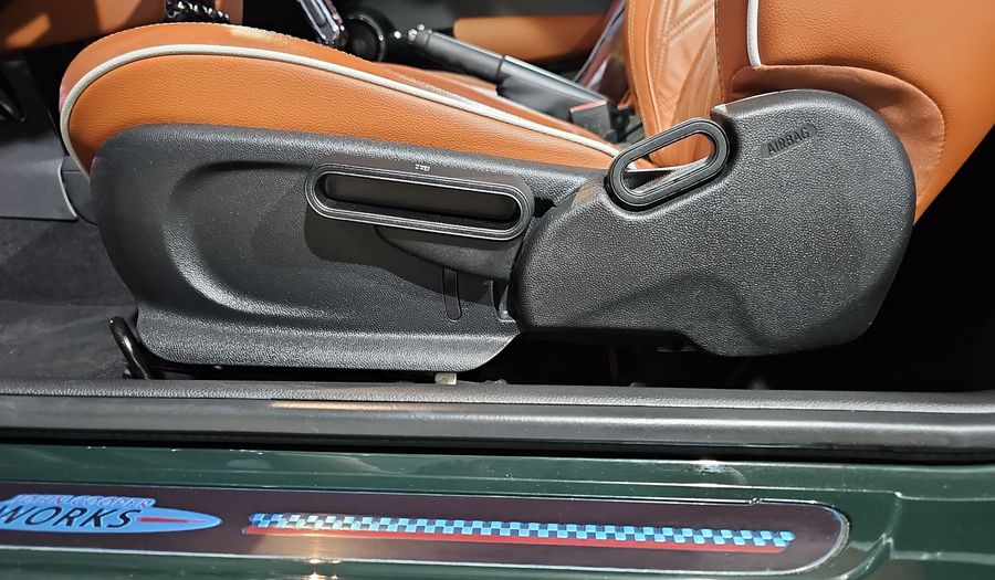 Mini John Cooper Works 2.0 JOHN COOPER WORKS HOT CHILI AUTO Convertible 2019