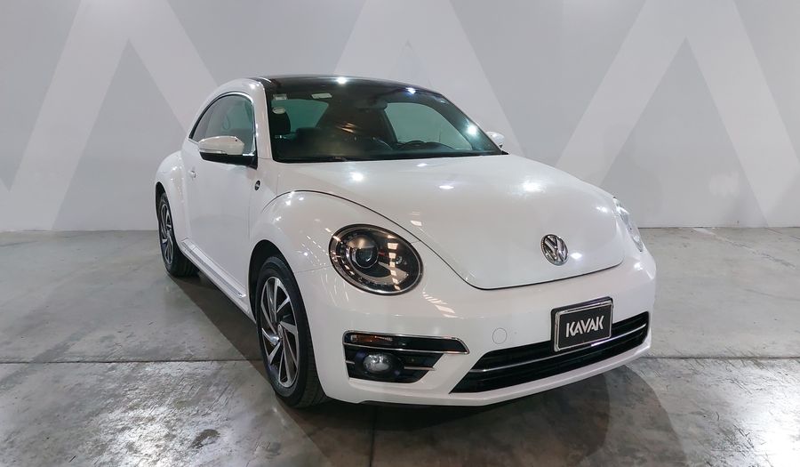 Volkswagen Beetle 2.5 SOUND AUTO Hatchback 2018