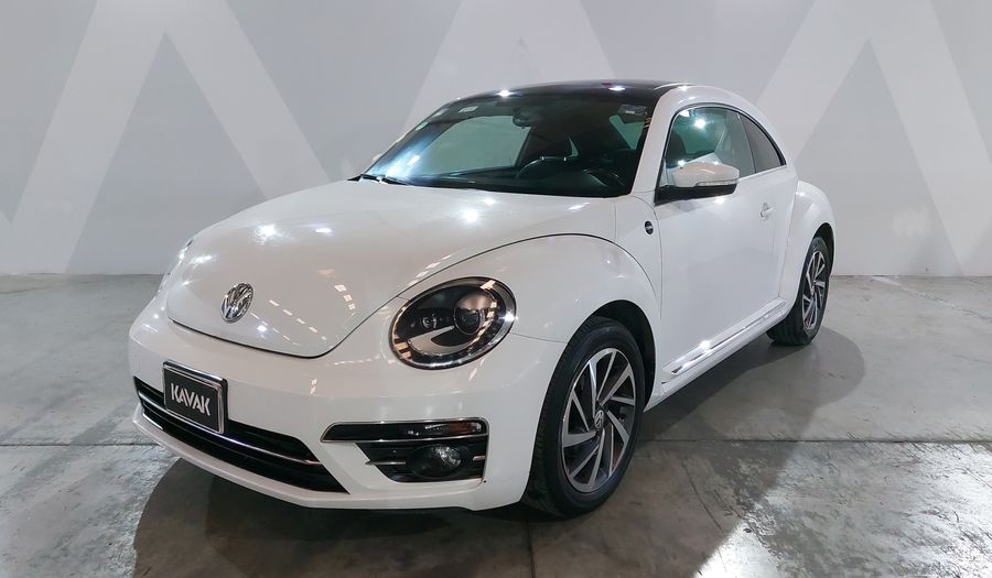 Volkswagen Beetle 2.5 SOUND AUTO Hatchback 2018