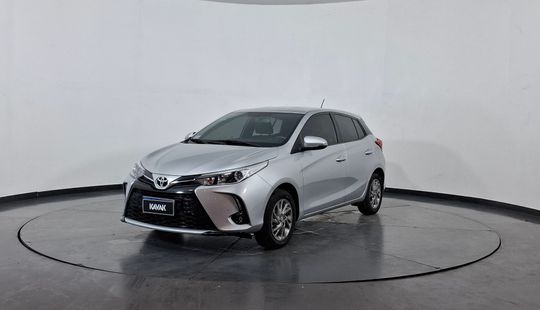 Toyota • Yaris