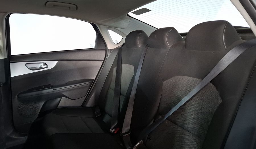 Kia Forte 2.0 L Sedan 2022