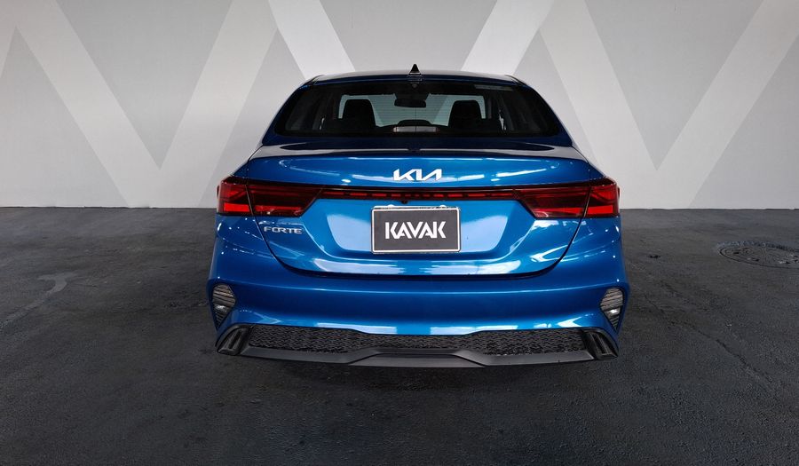 Kia Forte 2.0 L Sedan 2022