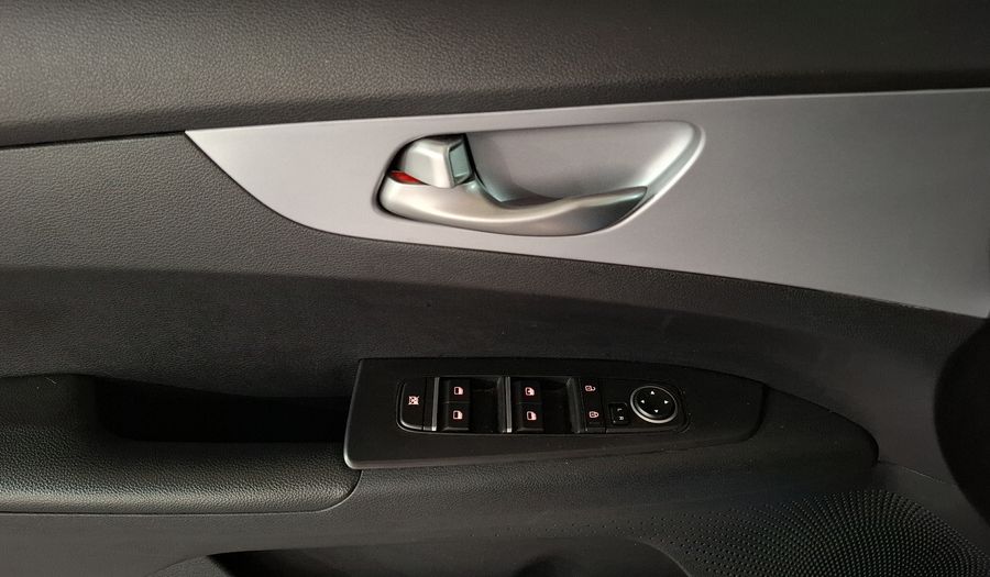 Kia Forte 2.0 L Sedan 2022