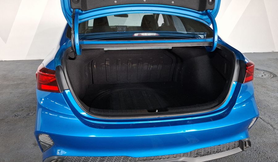 Kia Forte 2.0 L Sedan 2022