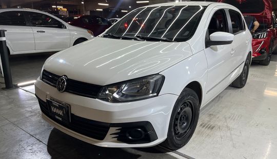 Volkswagen • Gol