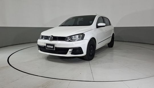 2017 • 82,459 km • Manual