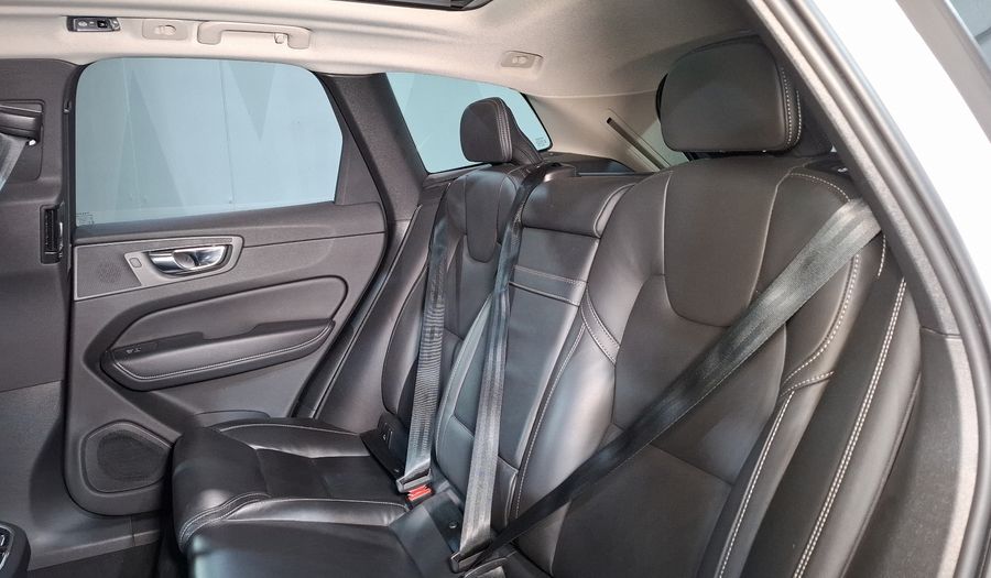 Volvo Xc60 2.0 T6 INSCRIPTION AUTO AWD Suv 2021