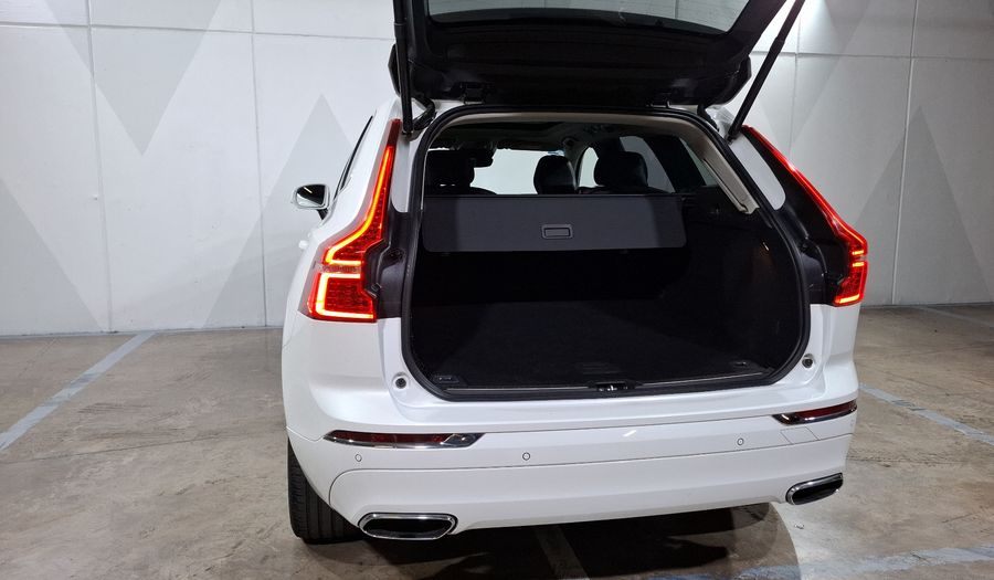 Volvo Xc60 2.0 T6 INSCRIPTION AUTO AWD Suv 2021