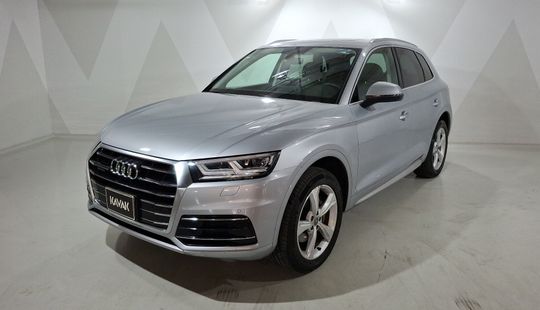 Audi • Q5