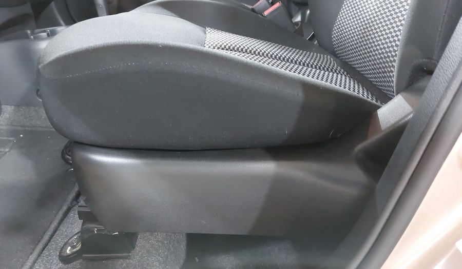 Nissan March 1.6 SENSE AUTO Hatchback 2023